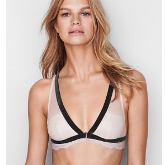 Victoria's Secret Other - VS Lace+Velvet Bralette